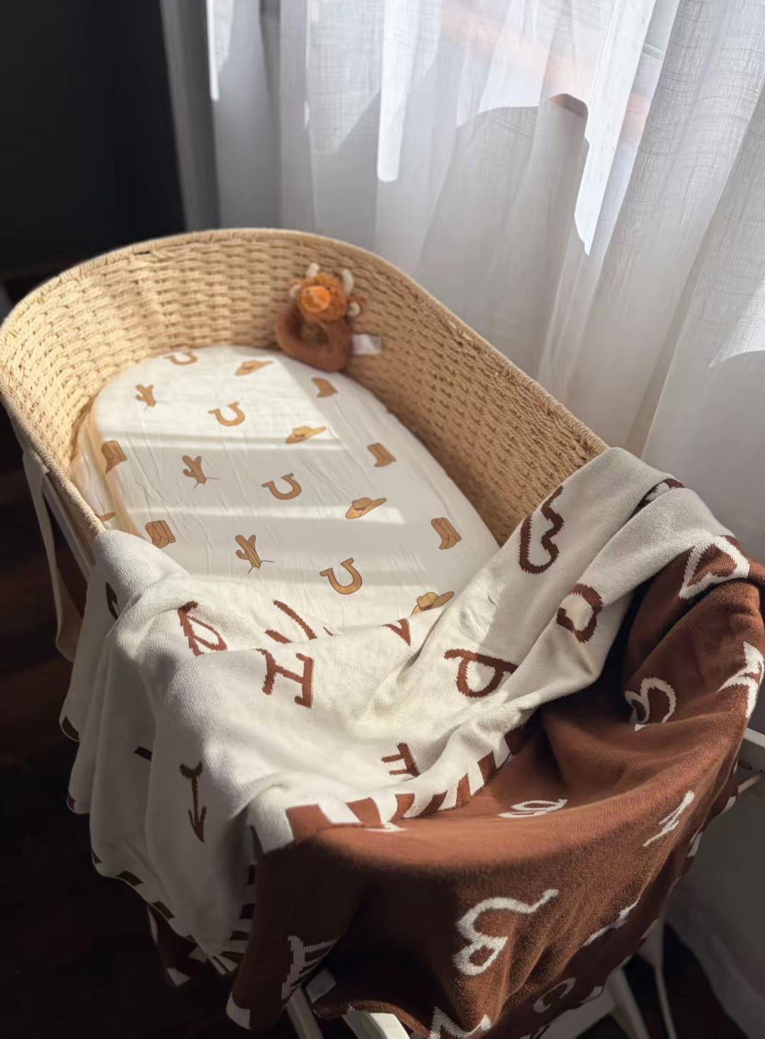 PRE-ORDER — Wild West Bamboo Bassinet Sheets