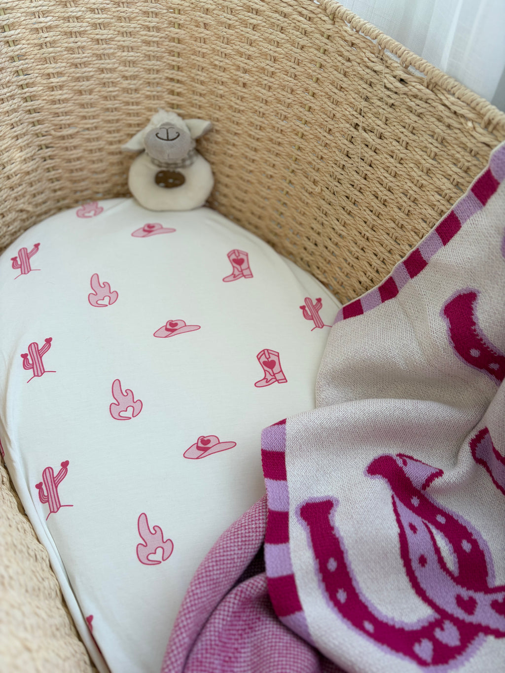 PRE-ORDER — Wild West Bamboo Bassinet Sheets
