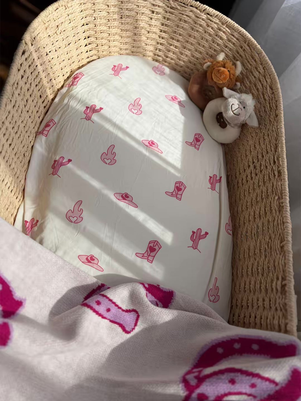 PRE-ORDER — Wild West Bamboo Bassinet Sheets
